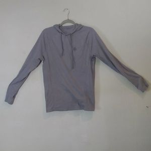 Black Diamond, medium, light gray sweatshirt.